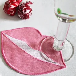 Lip Cocktail Napkins (4)